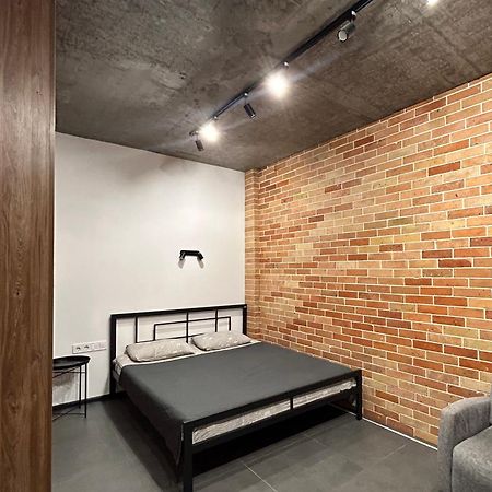 Appartement Loft На Кониського, Центр à Dnipro Extérieur photo